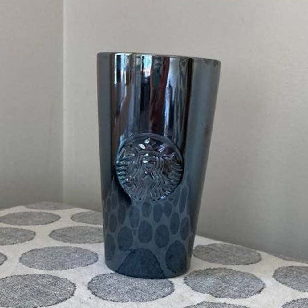2019 Starbucks Black Graphite Mirrored Ceramic Travel Mug 12 oz. With Lid